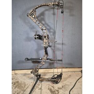 Mathews Reezen 6.5 Compound‎ Bow 28.5/70 RH Ready To Hunt Lost Camo
